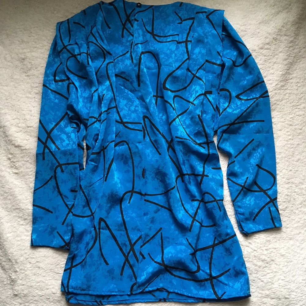 Vintage Shift Dress - Picture 2 of 8